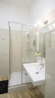 Premium City Centre Bedrooms - Prešov - 4