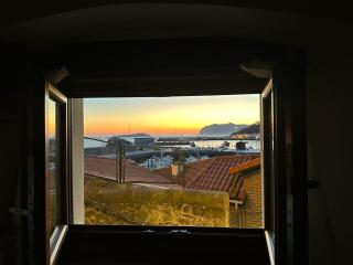 EGUZKILORE - Apartamento Marinero Vistas Al Mar - Bermeo - 0