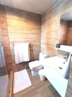 Stylish 1br Apt in Piantini/Serralles, Santo Dgo - Santo Domingo - 1