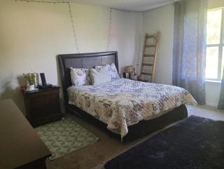 Bedroom Four minutes from beach - Pensacola - 5