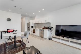 The CityScape Apartment with Wi-Fi and Balcony - Auckland - 8