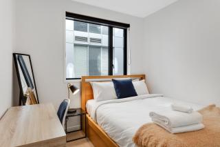 The CityScape Apartment with Wi-Fi and Balcony - Auckland - 1