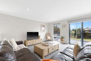 Beachside Escape - Cowes - 8