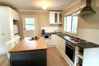 St Albert House - Myrtleford - 3