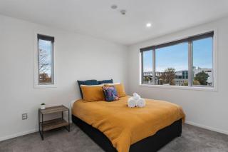 Walking Distance CBD 2 Bdrms Secure Park - 3