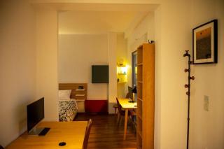 Modern Bright Cozy Top-floor Apartment & Terrace. - Athènes - 6