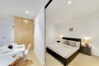 Chic 2BR Apt Next To Southern Cross City Views - Melbourne - 7