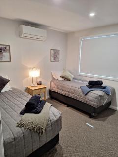 Neddidge Entire Property - 2