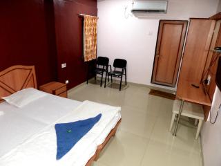 Hotel Amit Plaza - Dhule - 1
