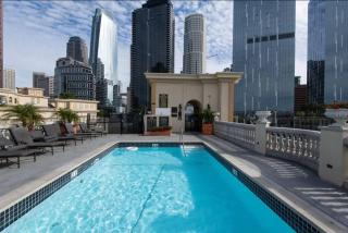 A Spacious 2BRApt Wit xtra beds and a rooftop pool - 4