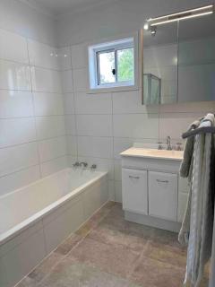 Ocean Views Beach House - 3