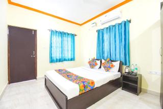 FabExpress Shanel Beachside Resort - Tito's lane, Baga Beach - Baga - 6