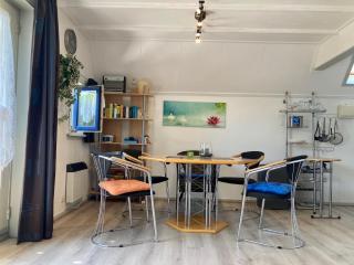 4 pers. Holiday Home Petra with solarium - Anjum - 4