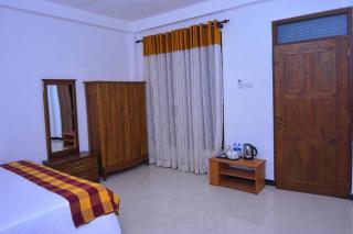 Tropical Stay Negombo - 4