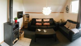 Leonie 6 pers holiday home with a large garden close to the Lauwersmeer - Anjum - 2
