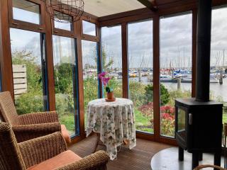 4pers - House w Sauna, Winter garden fishing pier in front of the Lauwersmeer - 3
