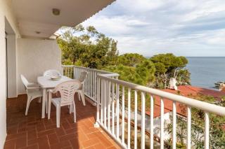 Carboneres 461 Apartamento con terraza y vistas - Llança - 0