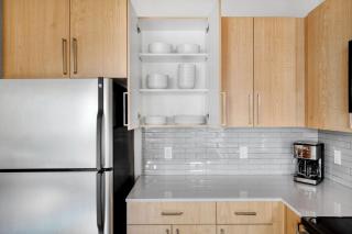 Ballard 1BR w Gym Rooftop Deck nr shopping SEA-268 - Seattle - 3