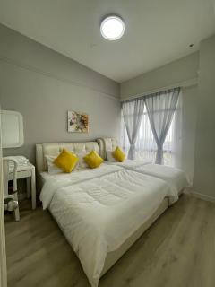 Instay Strait View Costa Mahkota - 4