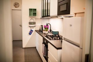 Fritscher Apartments, s.r.o. - Prague - 6