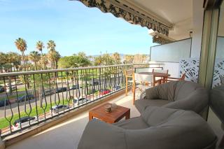 COMPLETELY RENOVATED APARTMENT ON BLD CROISETTE, 3 PARENTAL BEDROOMS - 0