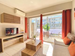 Terracotta - Proche Palais des Festivals - By SCLS Locations - 7