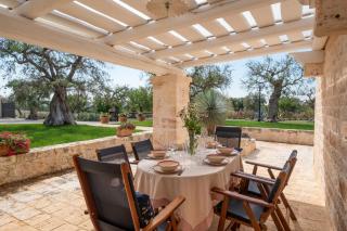Trulli Oasi Fiorita - Exclusive Apulian Holidays - 4