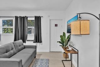 Hollywood Blvd Near The Beach "hotel Like Suite" - Hollywood - 1