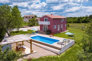 Villa May - Tinjan - 8