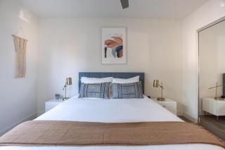 Redondo Beach 2br steps to water near pier LAX-1167 - Torrance - 2