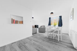 Two minute walk from the World of Beatrix Potter, apartment with parking - 9