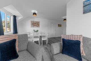 Two minute walk from the World of Beatrix Potter, apartment with parking - 1