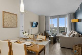 Pool - Gym - Balcony - Amazing View - Near Beach - Hallandale Beach - 3