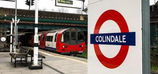 Stunning 2-Bed Apartment near Colindale Station - Hendon - 0