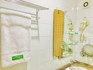 Oakspring Hotel and Luxury Suites - Lagos - 9