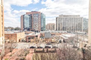 Bethesda 1BR w Gym Pool Concierge nr Metro WDC-408 - Bethesda - 8