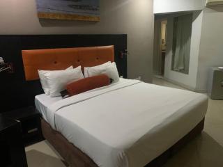 Oakspring Hotel and Luxury Suites - Lagos - 2