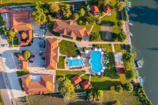 Aranyszarvas Panzió****, Étterem és Grillterasz - 3