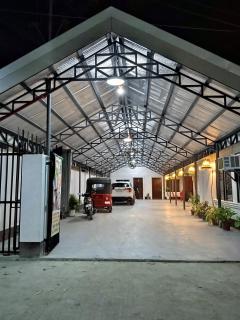 Moalboal Beach Front Hotel - 0