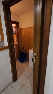 Beautiful, renovated fully self contained room - Bruxelles - 9