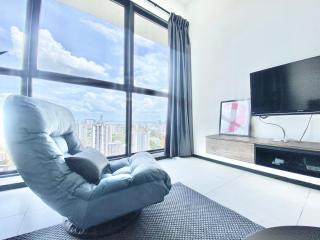 Urban Suites #High floor view #Infinity Pool #Georgetown #4pax #2BR 2bath #2 Queen #Quality well maintained #Private host - Jelutong - 9