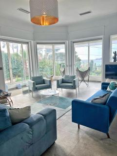 Villa avec piscine, Baie de Bandol, Accès plage - Sanary-sur-Mer - 0