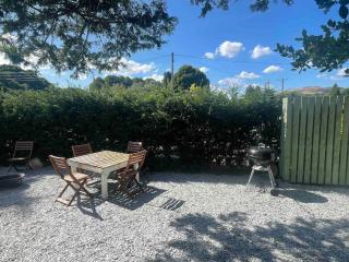 Edge view, outdoor adventure focused cottage, sleeps 8 - 4