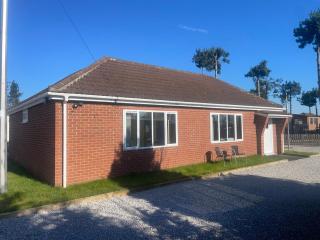 Beautiful 3-Bed Bungalow in Bawtry Doncaster - 9