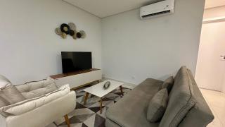 Apt com Suíte em Foz - Garagem - 1