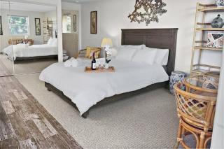 Secret Stairs Studio #1 - 2