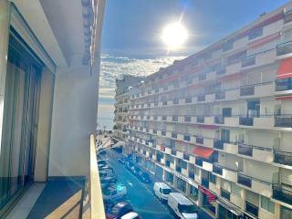 Le Colony - Cannes - 3