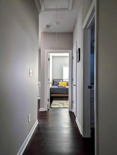 Spacious Family Friendly Home with Large Fenced in Yard - Charlotte - 2