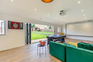 Robinswood House - A beautiful family home near the Cotswold - 1