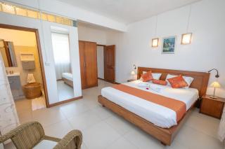 Beachfront Vista - 2